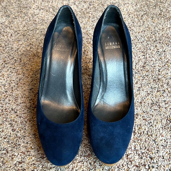 Stuart Weitzman Navy Blue Platform heels, size 8.5. - Picture 3 of 5